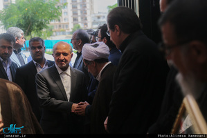 مراسم تشییع حجت الاسلام و المسلمین دکتر احمد احمدی 