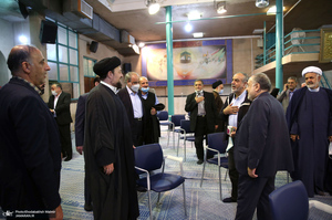 دیدار جمعی از معاونین و سفرای سابق وزارت خارجه‎‎ با سید حسن خمینی