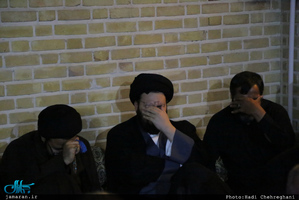 مراسم عزاداری شب شهادت امام موسی کاظم (ع) در بیت امام خمینی (ره) در قم