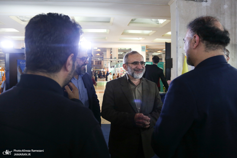 غرفه موسسه تنظیم و نشر آثار امام خمینی (ره) در سی و ششمین نمایشگاه کتاب تهران-5