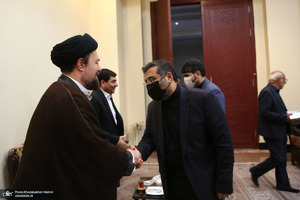 حاشیه های تجدید میثاق رئیس جمهور و اعضای دولت با آرمان های حضرت امام (س)