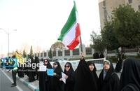 تجمع مقابل مجلس برای قانون حجاب (22)