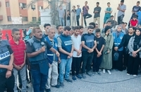 تجمع برای شهادت 5 خبرنگار در غزه (2)