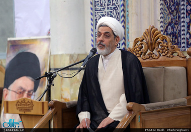 رفیعی، استاد حوزه: عده‌ای جای سجده بر پیشانی دارند، ولی جاسوس اسرائیل هستند