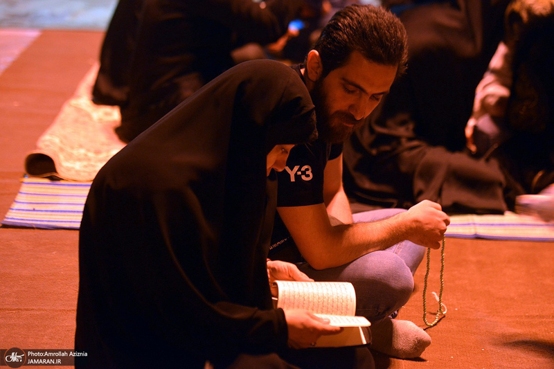 احیای شب نوزدهم ماه مبارک رمضان در گلزار شهدای بهشت زهرا (س)