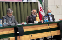 جلسه هم اندیشی بزرگداشت ولادت حضرت زهرا(س)، امام خمینی و روز زن در حرم حضرت امام