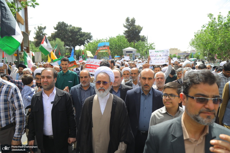 راهپیمایی نمازگزاران قمی در محکومیت جنایات رژیم صهیونیستی