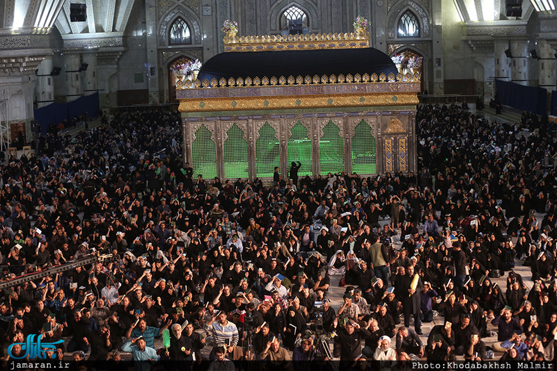 مراسم احیاء شب بیست و یکم ماه مبارک رمضان درحرم مطهر امام خمینی (س) /2
