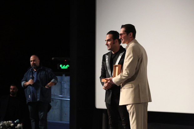 تجلیل از بهزاد یعقوبی در جشنواره فیلم شهر به‌خاطر ثبت حافظه تاریخی تهران