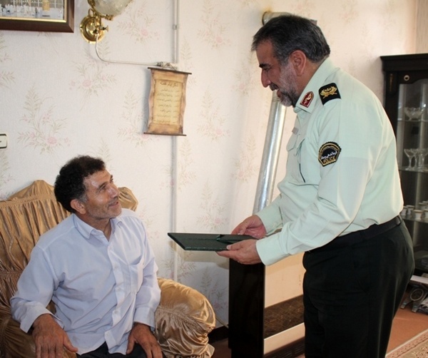 دیدار سردار محمدیان با سه مجروح نیروی انتظامی