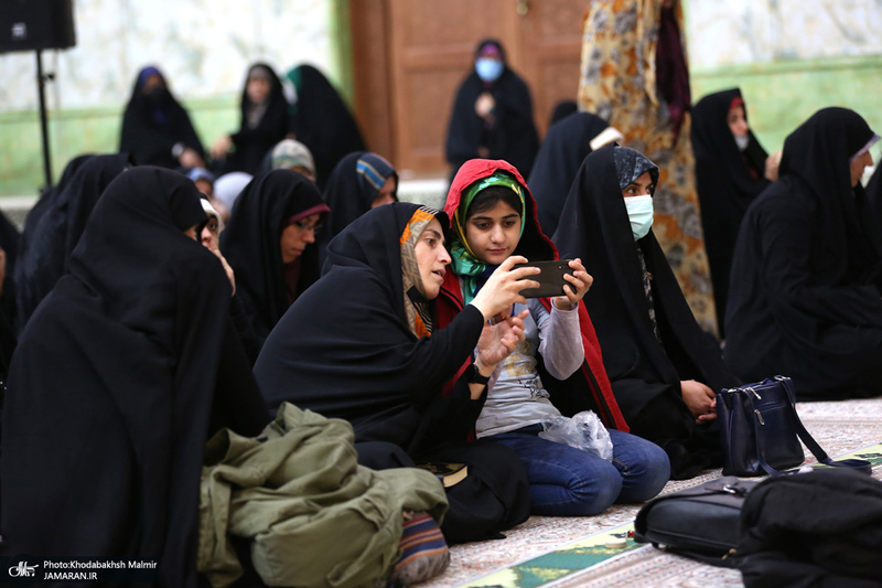 مراسم شب میلاد حضرت علی (ع) در حرم مطهر امام خمینی