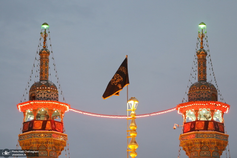 مراسم تعویض پرچم حرم مطهر حضرت معصومه(س)