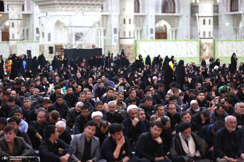 مراسم عزاداری شب عاشورای حسینی (ع) در حرم امام خمینی (س) 2