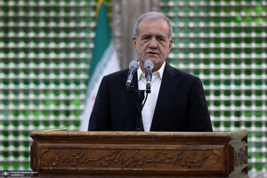 تجدید میثاق رئیس‌جمهور و اعضای دولت با آرمان‌های حضرت امام خمینی (س) - 2