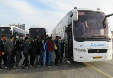 دانش آموزان پسر قزوین به مناطق عملیاتی جنوب اعزام شدند