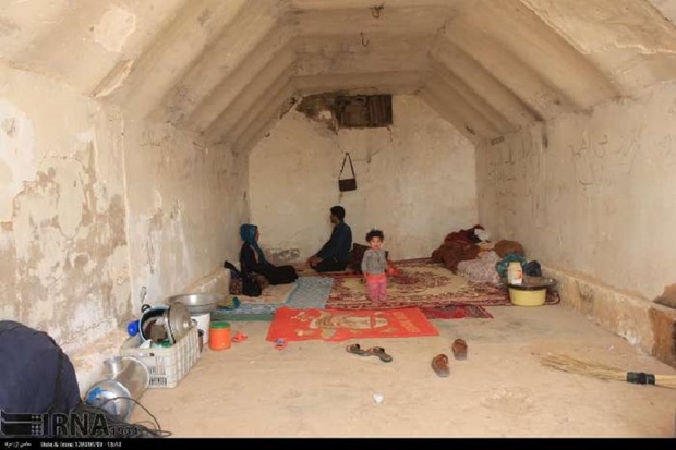 نظارت بر بهداشت غذایی سیل زدگان خوزستان با جدیت انجام می شود