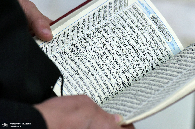 مراسم دعای کمیل در حرم مطهر امام خمینی (س)