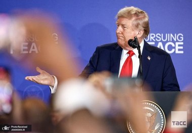 خشم ترامپ از رژه پکن: در حال توطئه علیه آمریکا هستید؛ به پوتین و کیم جونگ اون سلام مرا برسانید