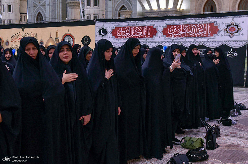 چهارمین شب عزاداری حضرت اباعبدالله الحسین (ع) در حرم امام خمینی