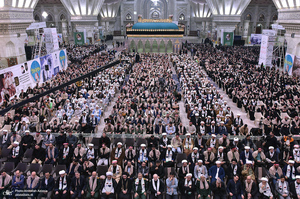 گردهمایی دانشجویان و طلاب بسیجی در حرم مطهر امام خمینی (س)