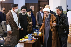 «مفتاح الهدایه فی شرح تحریر الوسیله» - 1