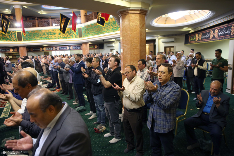 نماز عید سعید فطر در حسینیه شماره 2 جماران