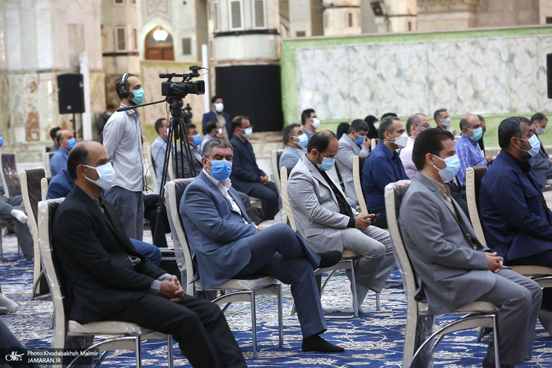 تجدید میثاق سرپرست و کارکنان موسسه تنظیم و نشر آثار امام خمینی(س) با آرمان های بنیانگذار جمهوری اسلامی