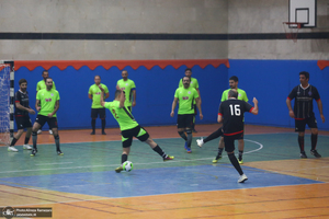 مسابقه فوتسال خیریه بین تیم هنرمندان و منتخب بنیاد حضرت زینب (س)