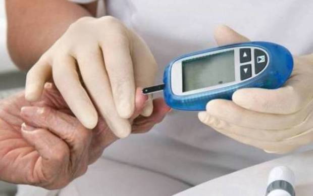 هزار بیمار از خدمات کلینیک دیابت زاهدان استفاده می کنند