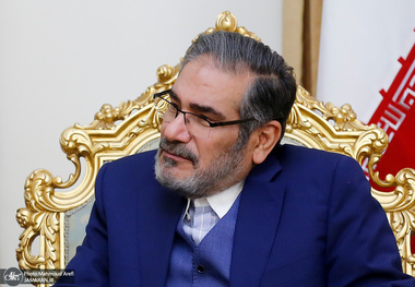 شمخانی:تماس ایران با آمریکا قبل از حمله موشکی به عین الاسد کذب محض است
