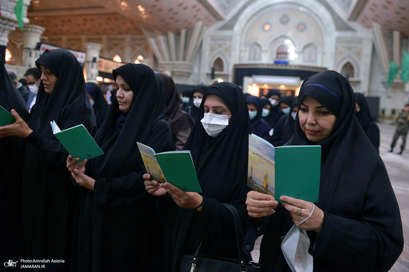 تجدید میثاق رئیس و کارکنان سازمان ثبت و احوال با آرمان های حضرت امام خمینی (س)