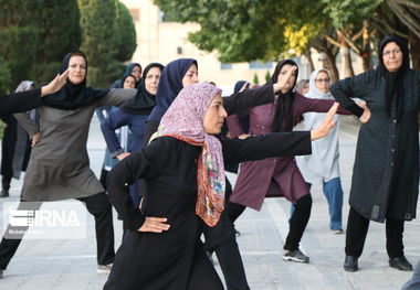 میانسالان و بانوان اصفهانی از ورزش صبحگاهی استقبال بیشتری دارند