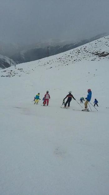 مسابقات پیست بین المللی دیزین به دلیل کولاک لغو شد