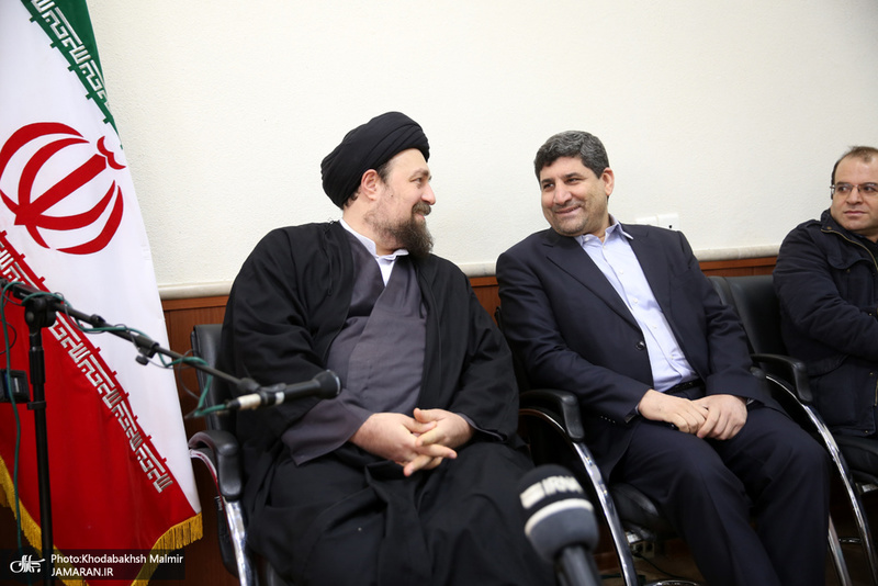 دیدارمدیران و جمعی از اعضای تحریه موسسه مطبوعاتی ایران و خبرگزاری ایرنا با سید حسن خمینی