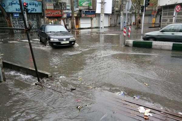 آماده باش ۶۰۰ نفر از نیروهای شهرداری همدان برای مقابله با سیلاب