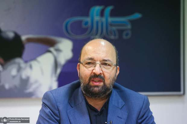 سخنگوی جبهه اصلاحات ایران خطاب به ائمه جمعه:  کشتی را سوراخ نکنید!