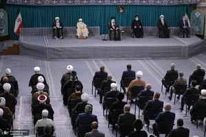 دیدار مسئولان نظام و میهمانان کنفرانس وحدت اسلامى‌ با رهبر معظم انقلاب