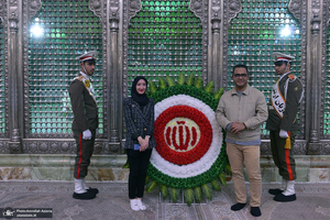 ادای احترام وزیر کشاورزی و امنیت غذایی کشور مالزی به مقام شامخ بنیانگذار جمهوری اسلامی ایران