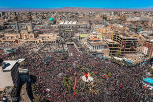 تشییع پیکر مطهر رهبر شهید انقلاب اسلامی در مشهد مقدس