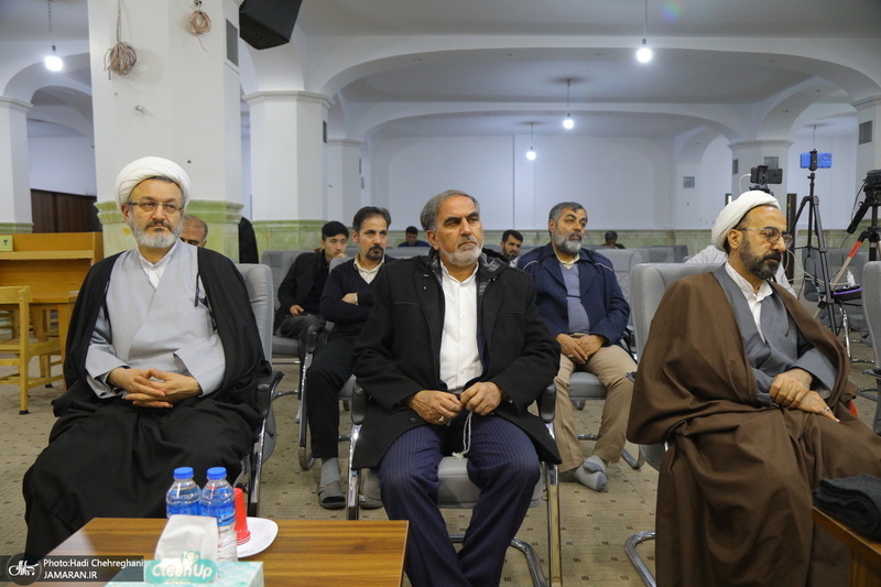 سلسله نشست های تبیین مکتب امام خمینی (س) با سخنرانی سید فرید موالی‌زاده  / موالی زاده