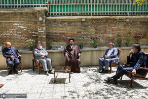 دیدار دبیر کل و اعضای شورای مرکزی حزب اعتماد ملی با سید حسن خمینی
