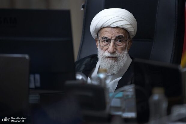 آیت‌الله جنتی: هر کس در هر جایگاه و موقعیتی که قرار دارد و به هر طریقی که می‌تواند باید در مساعدت و کاهش آلام مظلومان غزه اقدام کند