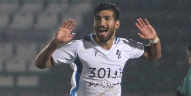 اظهار نظر عجیب بازیکن پیکان بعد از تساوی برابر استقلال: خودم را مقصر این شکست می دانم!
