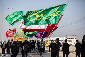 پیاده روی زائران اربعین