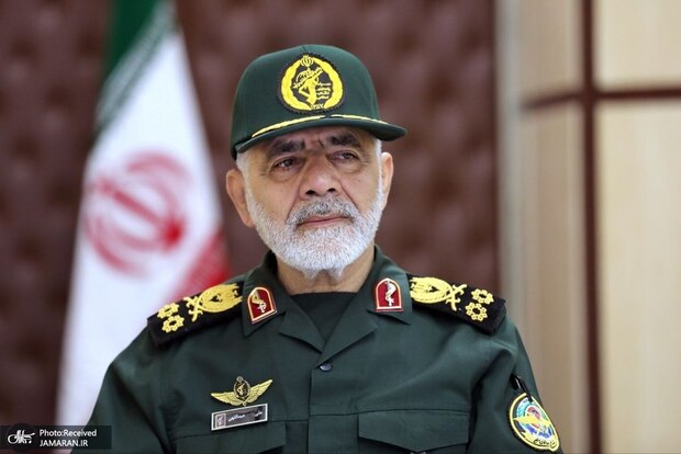 رئیس ستاد کل نیروهای مسلح: هیچ شناور متخلفی امنیت ندارد/ تنگه هرمز تحت کنترل نیروهای مسلح ایران است و با هرگونه تردد خارج از ترتیبات تعیین‌شده برخورد می‌شود