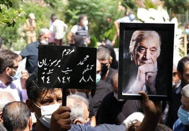 مراسم تشییع پیکر محمد برسوزیان با حضور هنرمندان + تصاویر

