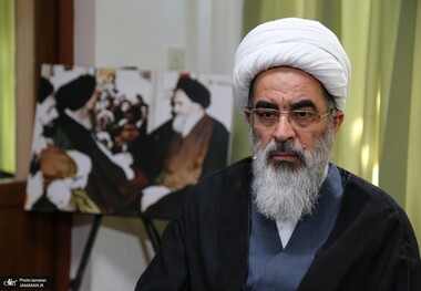 آیت‌الله جواد فاضل لنکرانی: امام خمینی یک نظریه‌پرداز مظلوم است