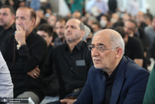 حسین علایی: هدف آمریکا از گسیل کشتی‌های جنگی به سوی ایران، تسلیم کردن کشورمان در حوزه هسته‌ای است/ هدف دیگر آمریکا، روحیه دادن به عوامل اسرائیل در داخل ایران است