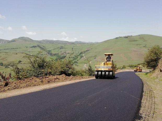 راه روستای گردشگرپذیر چملر آستارا آسفالت شد