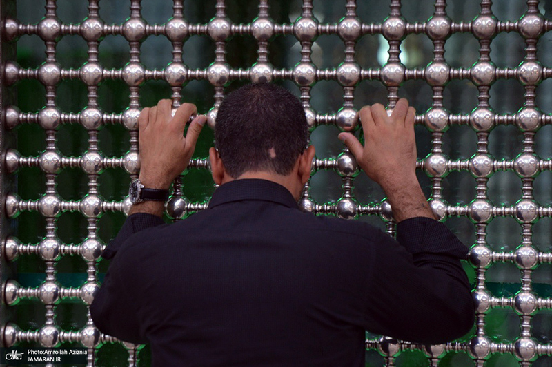 عزاداری دانشجویان دانشگاه علوم پزشکی بقیه الله (عج) در حرم امام خمینی (س)